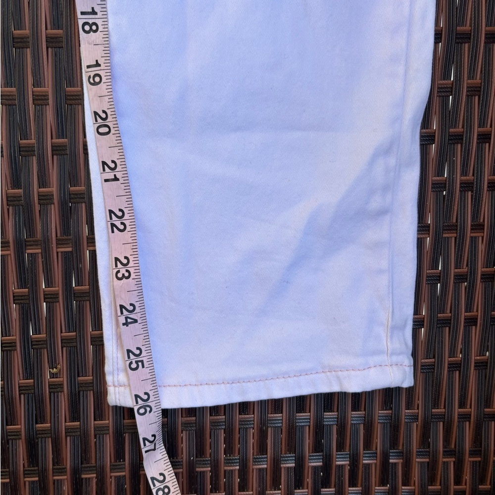 Anne Klein Light Pink Cropped Jeans - Picture 7 of 7